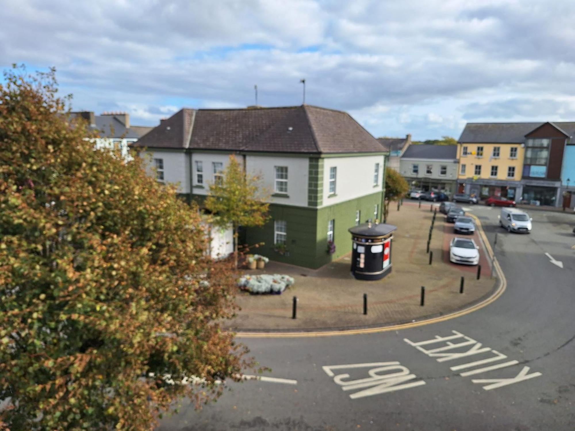 Crotty'S Of Kilrush Heritage Guest House Exterior photo