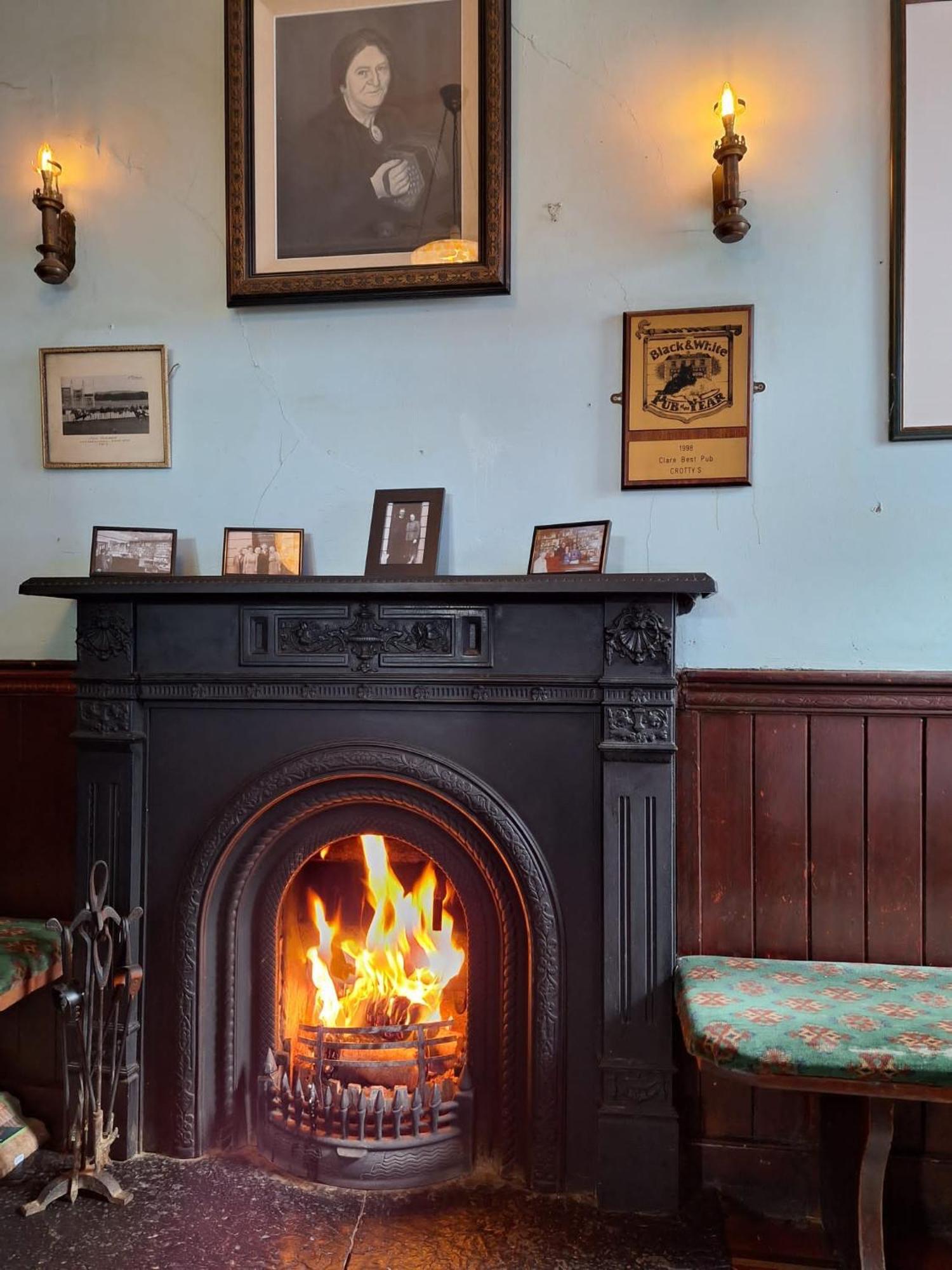 Crotty'S Of Kilrush Heritage Guest House Exterior photo